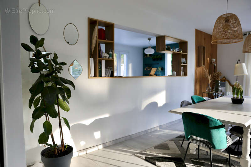 A vendre à Villers-Allerand une maison 160m2 : 5 chambres ; deux studios indepandants 35m2 et 55m2 ; - photo 15
