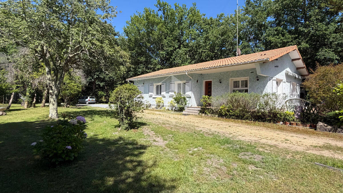 Maison à MIOS