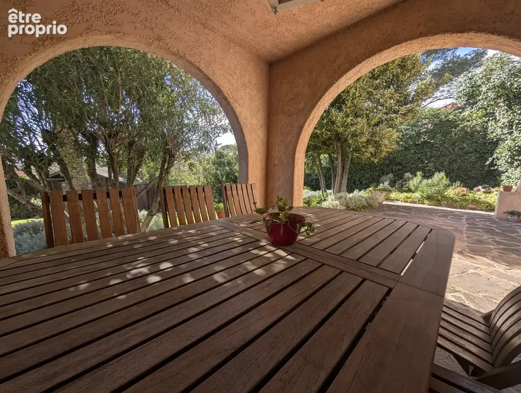 Villa au calme vue dégagée sans vis à vis à Saint Raphaël - photo 6