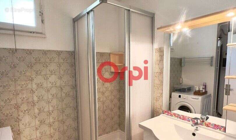 Appartement à SAINT-MANDRIER-SUR-MER