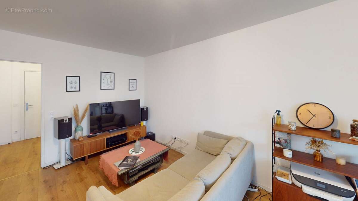 Appartement à HOUILLES