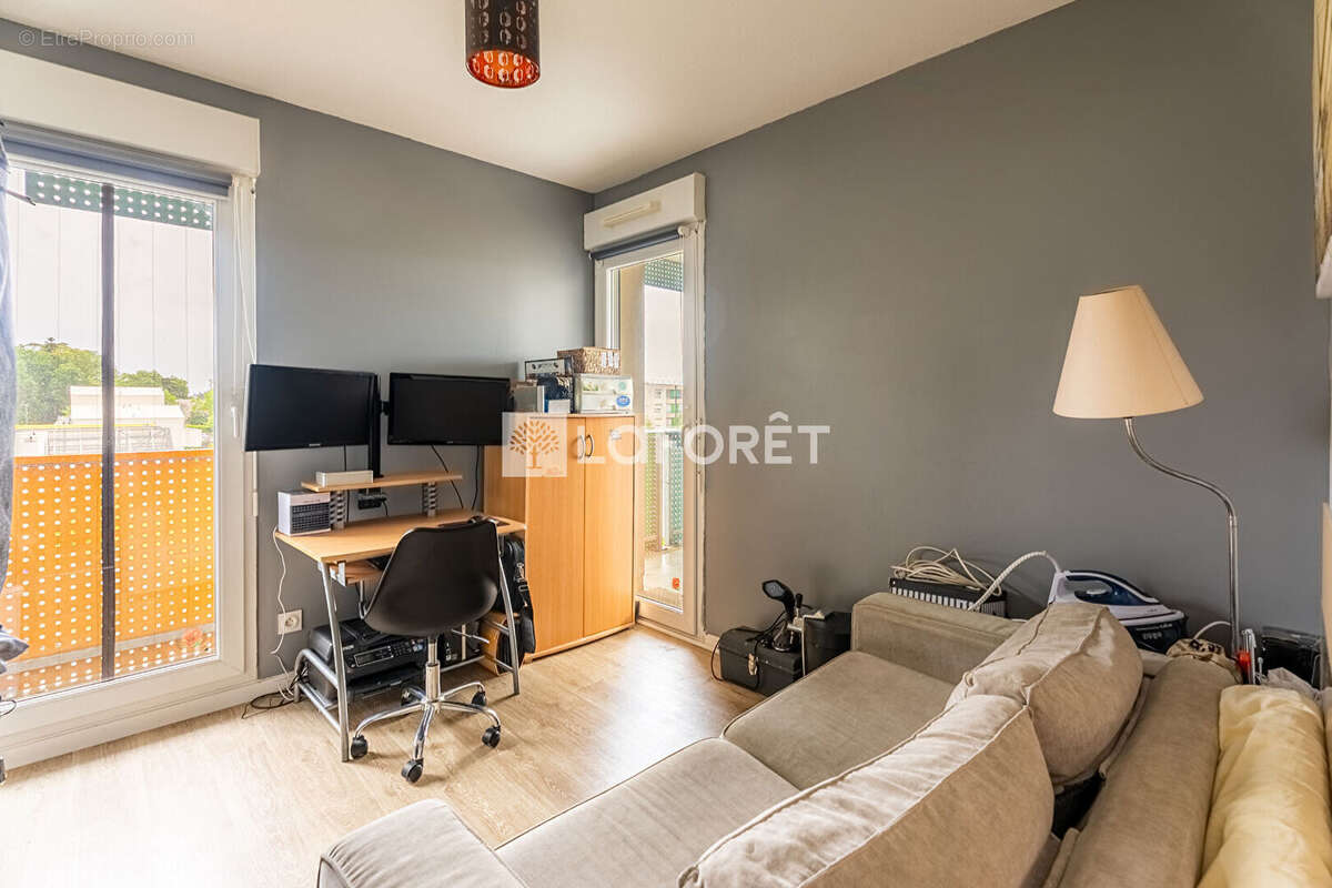 LORMONT BOIS FLEURI - T3 de 62 m² avec terrasse - photo 6