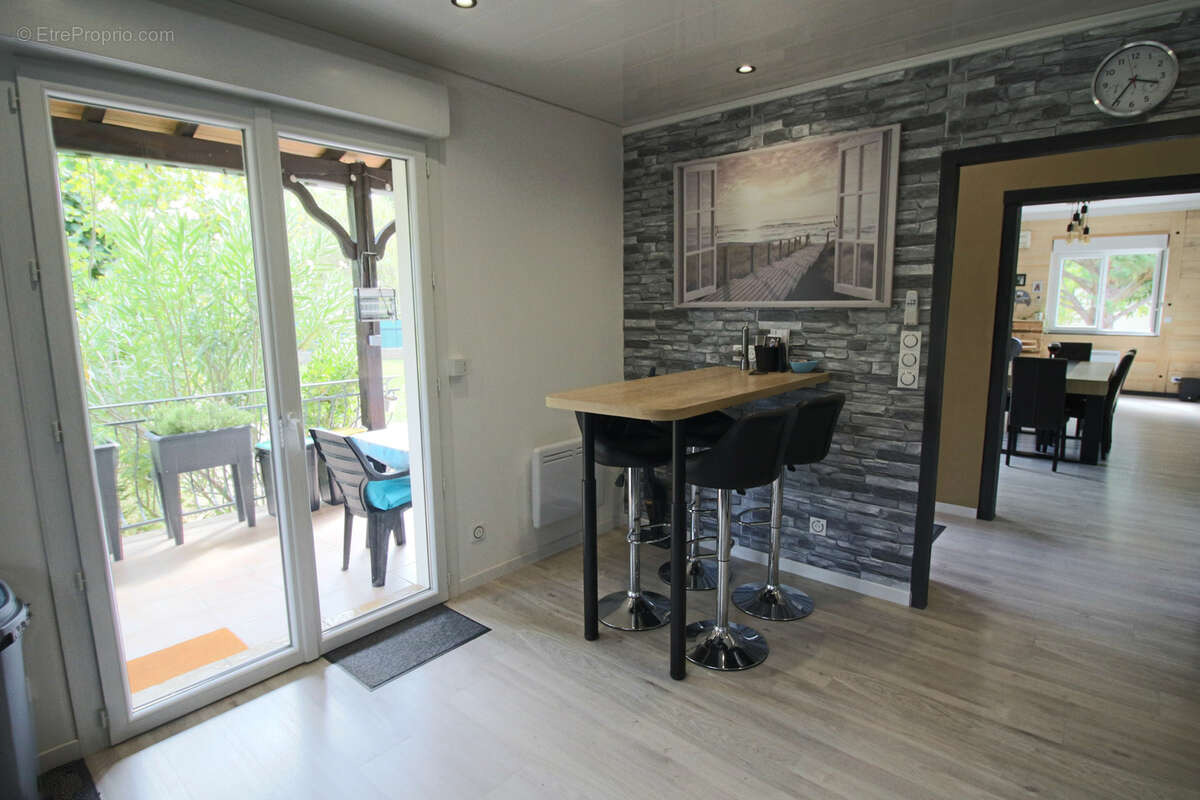 Maison à PUY-L&#039;EVEQUE