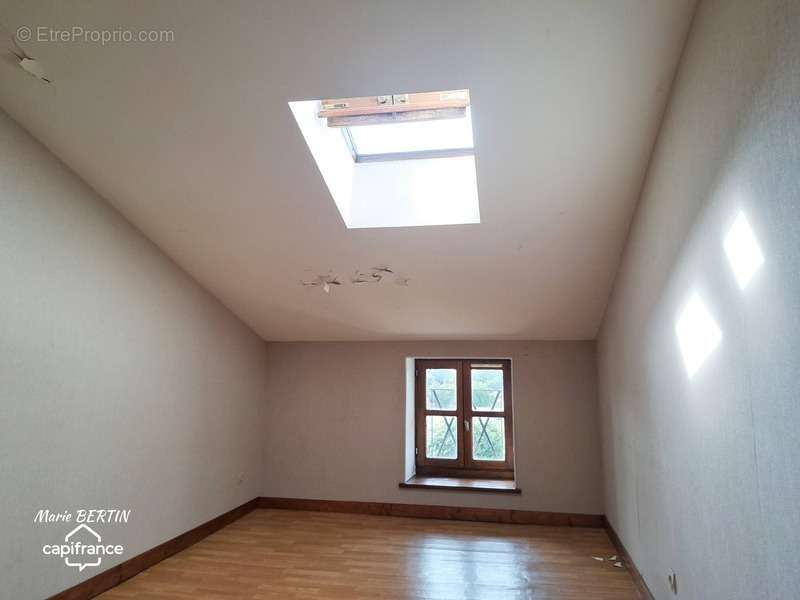 Maison à CELLES-SUR-BELLE