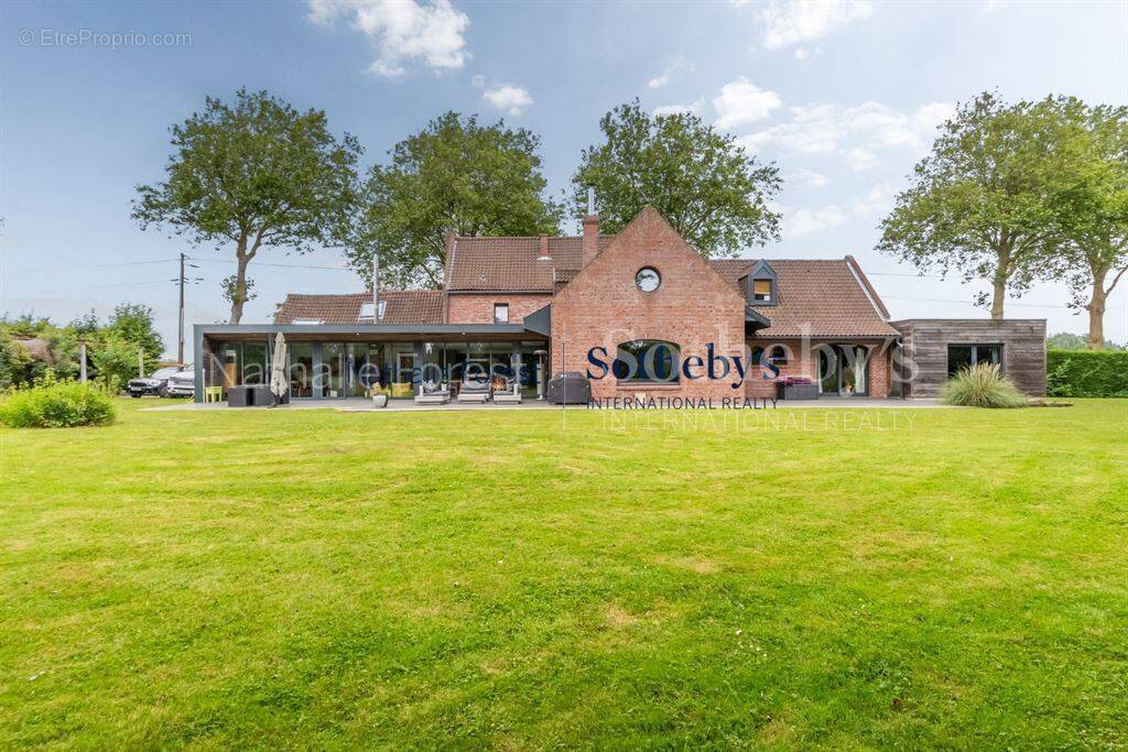 Maison à QUESNOY-SUR-DEULE