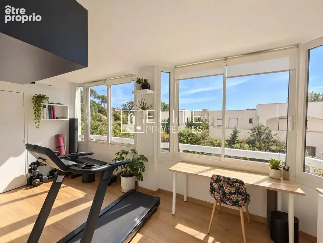 Le cannet – appartement lumineux, traversant et au calme - photo 3