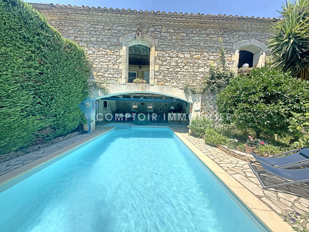 À Vendre- Maison Vigneronne 225 M2 - 7 pièces - photo 23