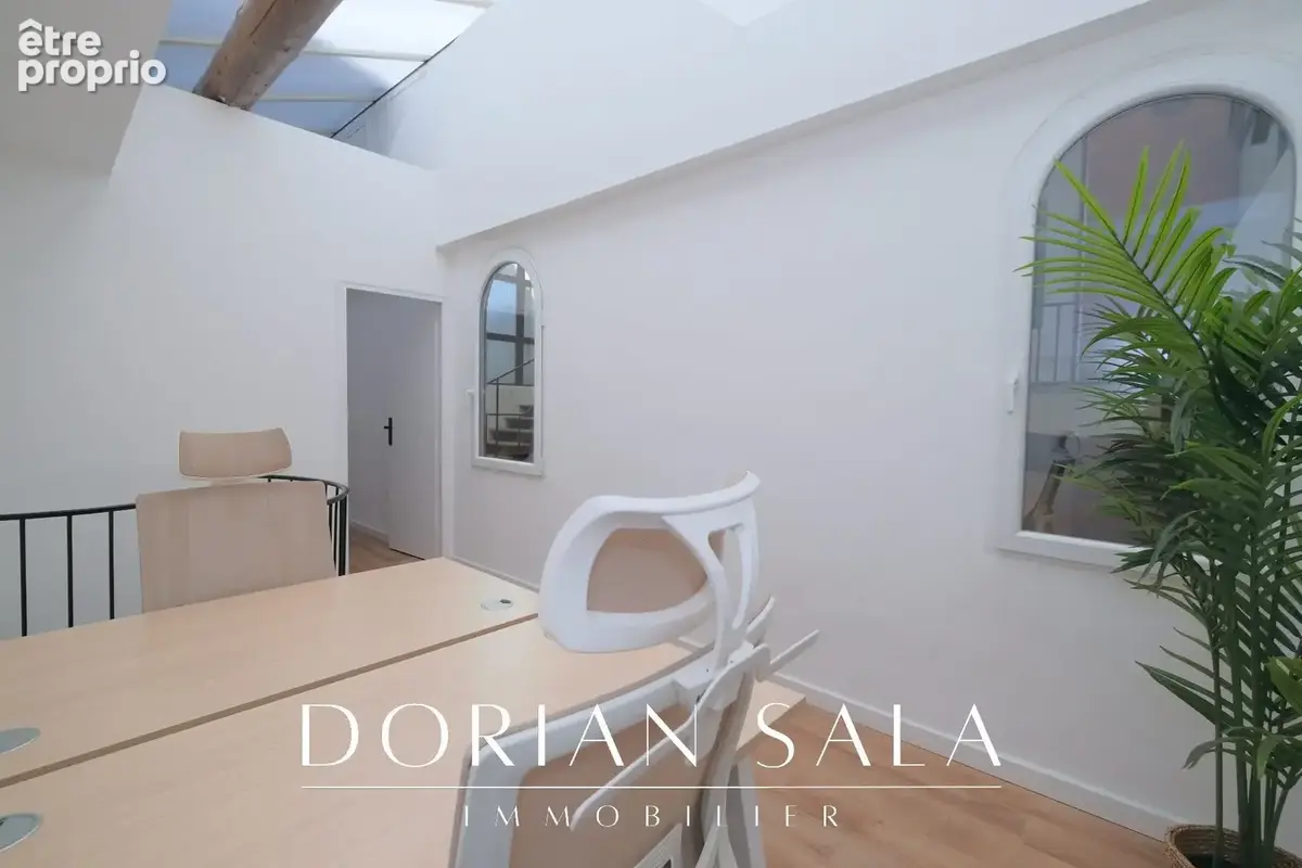 Commerce 243 m² à vendre à Marseille-4e (13004) - photo 9