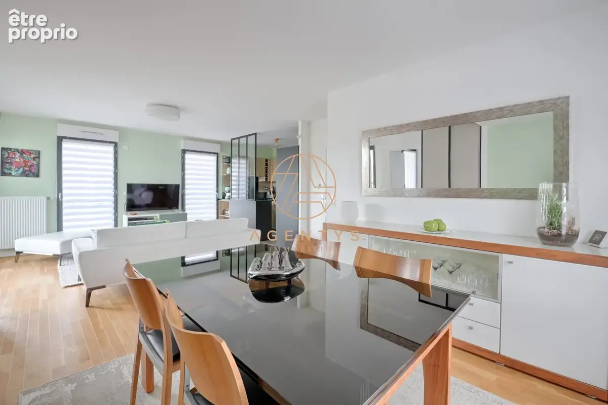 Appartement 4 pièces 82 m² à vendre à Saint-Maur-Des-Fosses (94100) - photo 2