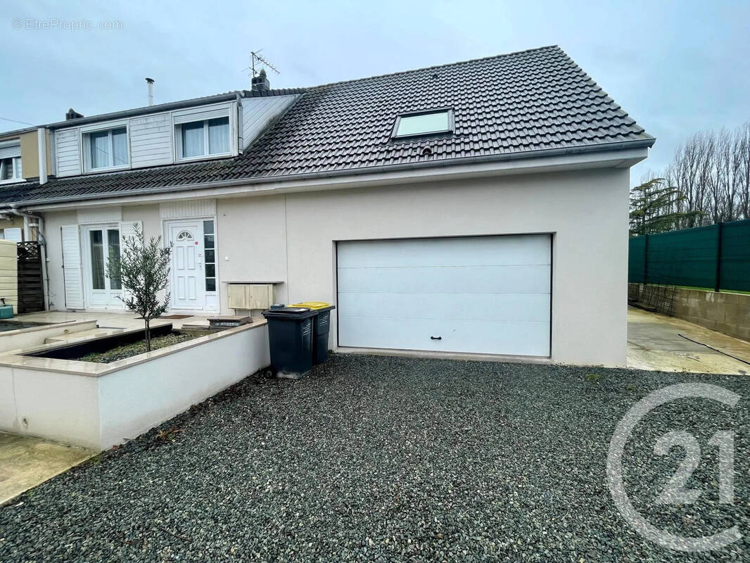 Maison à SAINT-PATHUS