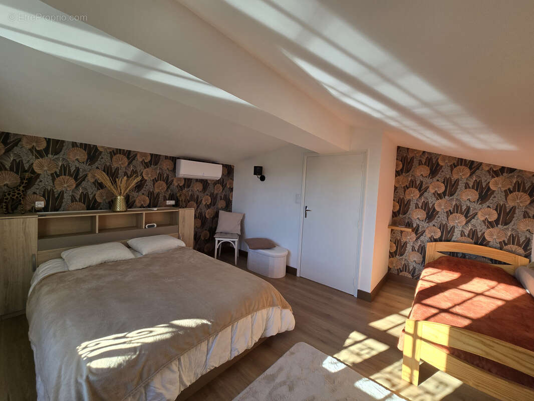 Maison à CASTELNAU-DE-LEVIS