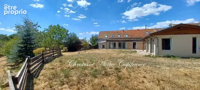 Entre Cluny et Charolles, vaste propriété de 250 m², sur terrain de 2 800   m² - photo 7