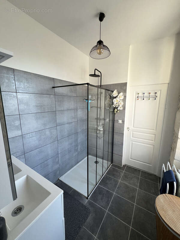 Maison à SAINT-JEAN-D&#039;ANGELY