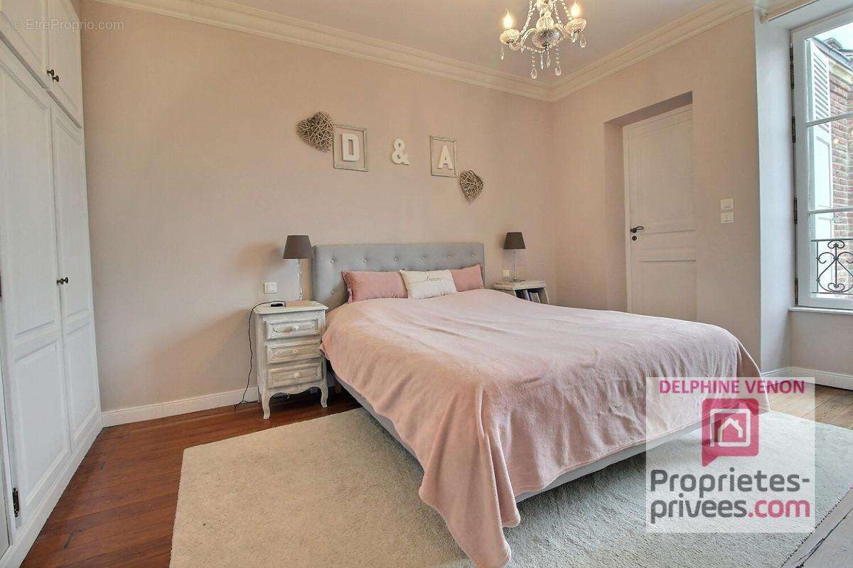 Maison à CHATEAUNEUF-SUR-LOIRE