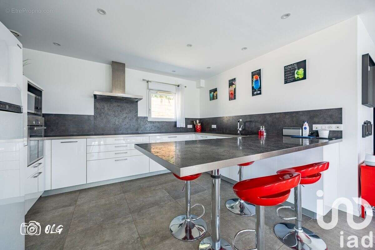 Photo 8 - Maison à BELLEGARDE