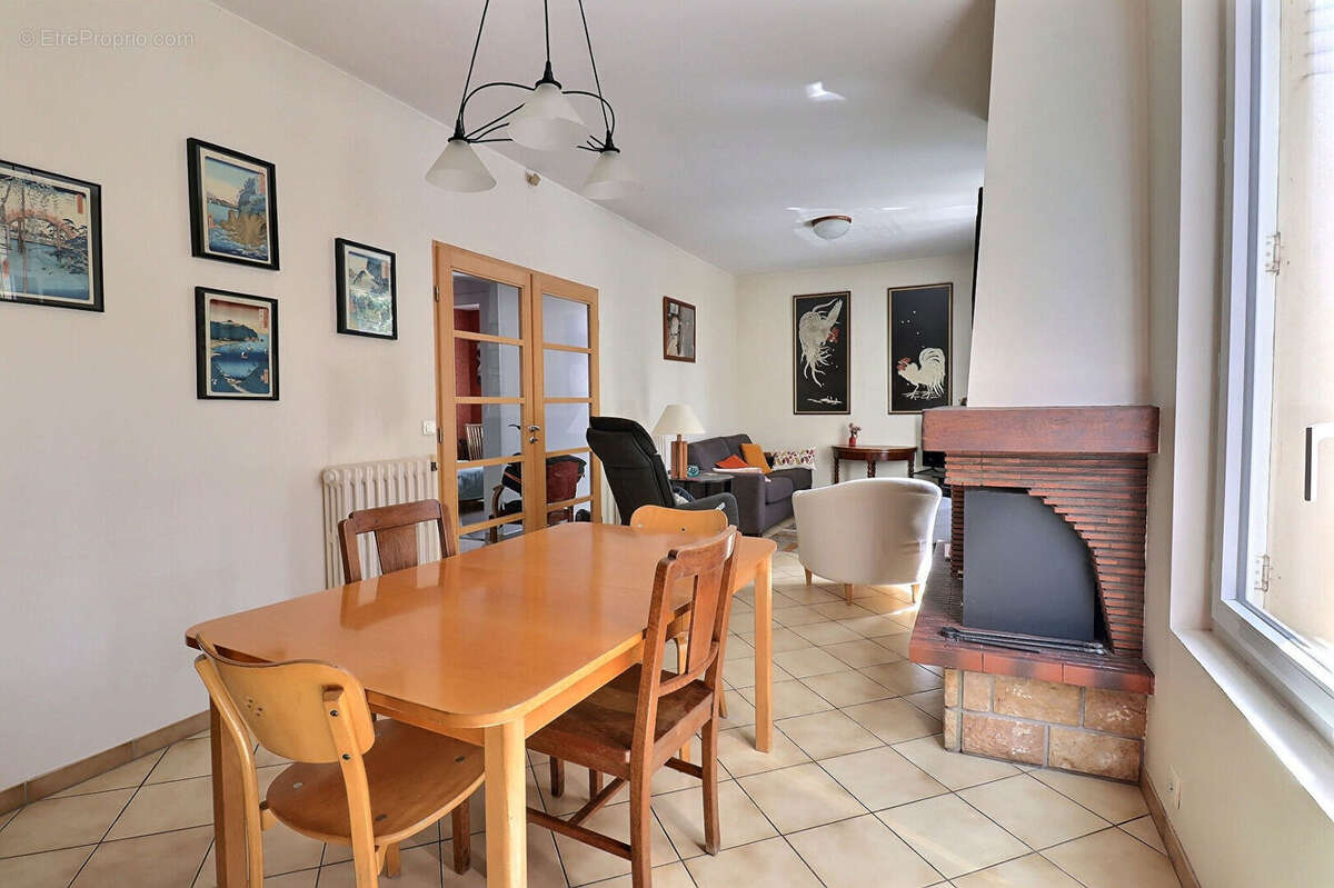 Maison à VITRY-SUR-SEINE