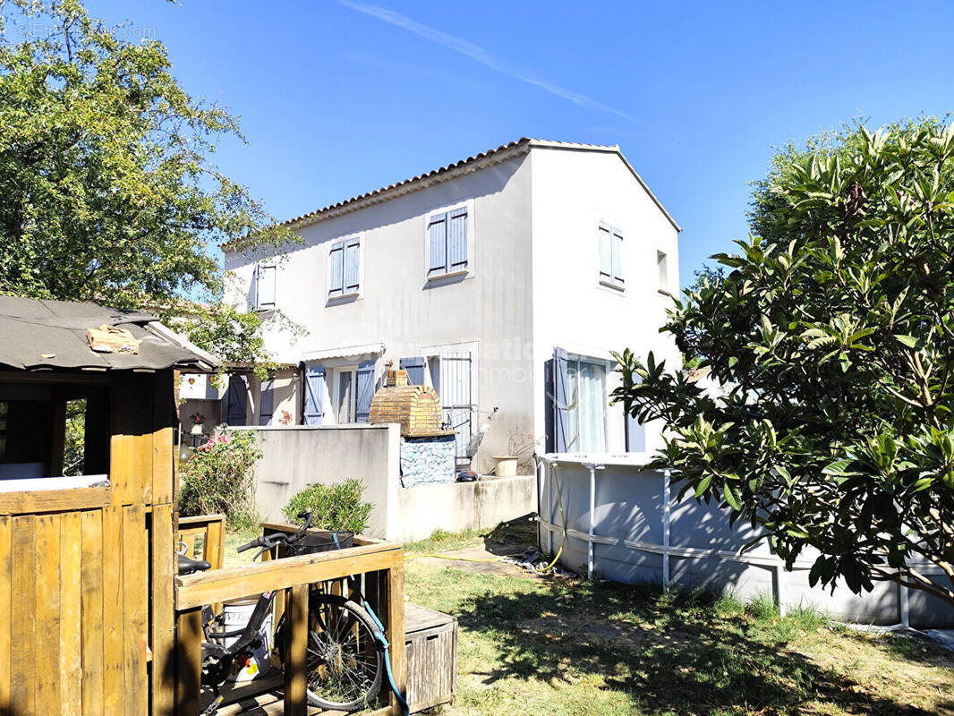 Maison à JONQUIERES