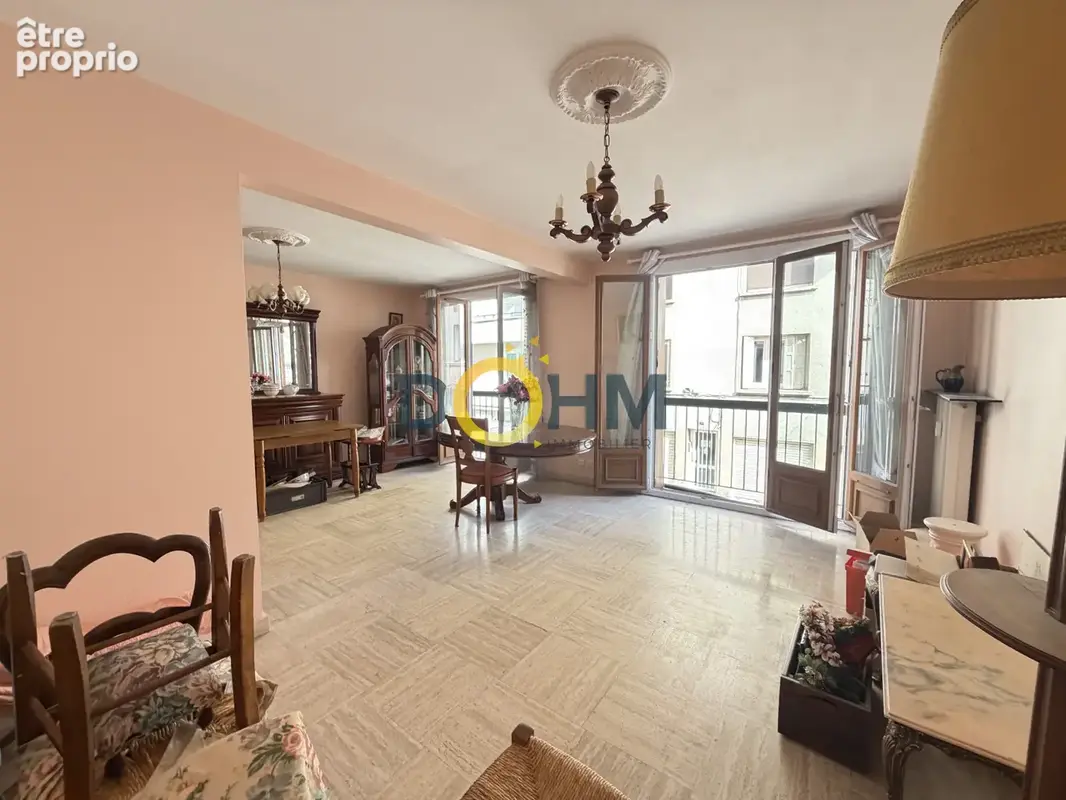 Appartement T4 de 86,61 m2 avec 2 chambres - Garage et cave - photo 2