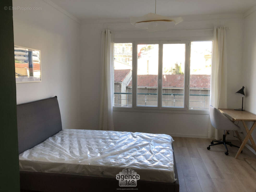 Appartement à MARSEILLE-6E