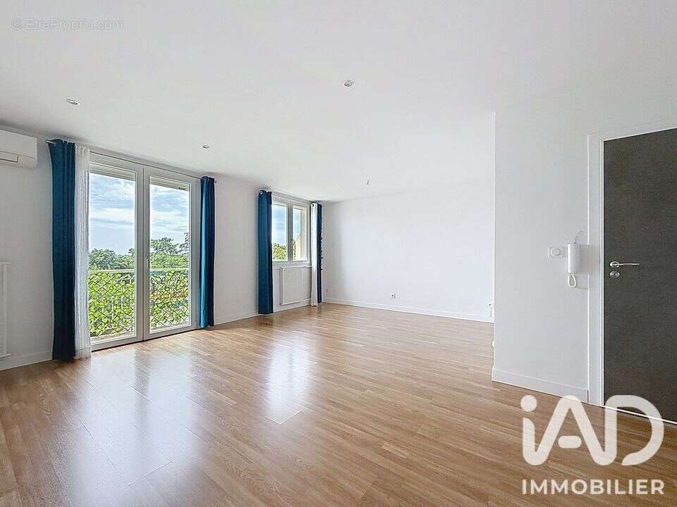 Appartement 64 m² à Romans-Sur-Isere  - photo 2
