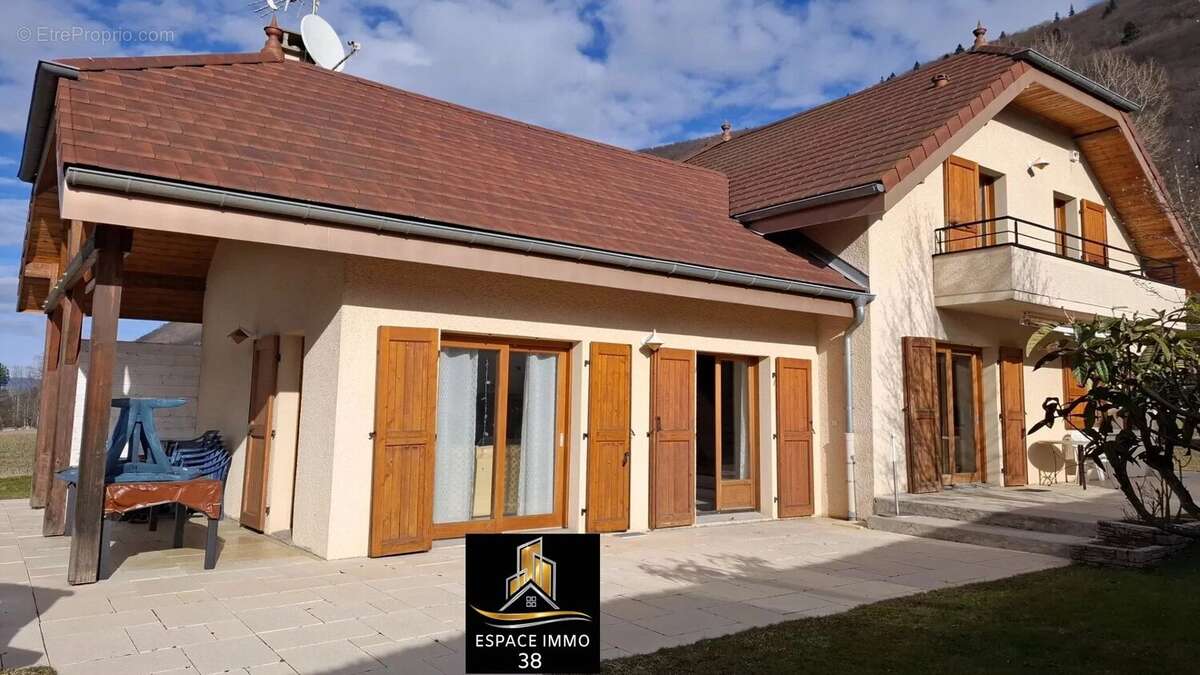 Maison à VIF
