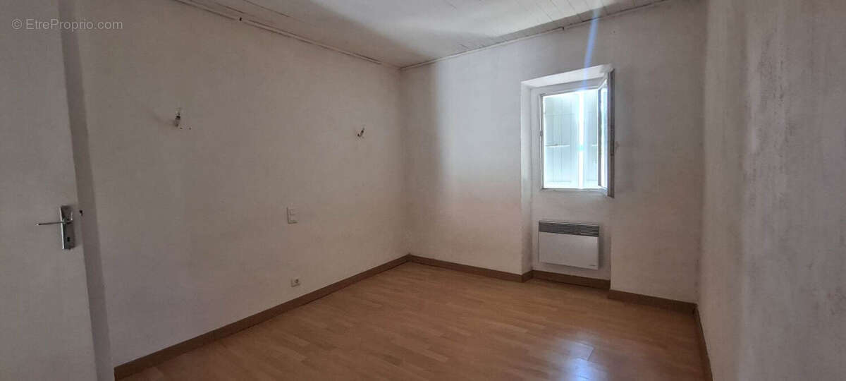 Maison à CAUMONT-SUR-DURANCE