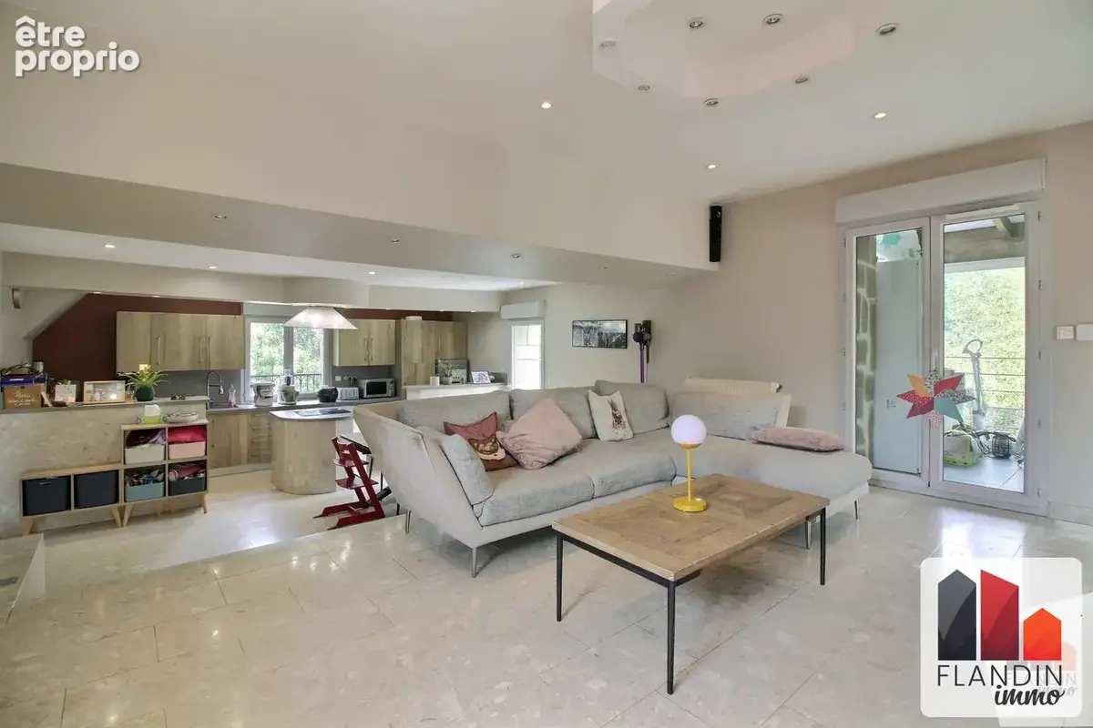 Maison 5 pièces 149 m² à vendre à Soucieu-En-Jarrest (69510) - photo 7