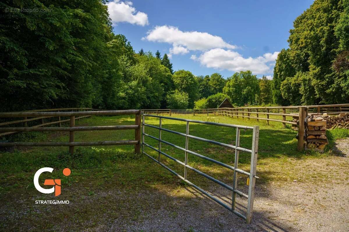 Maison à LYONS-LA-FORET