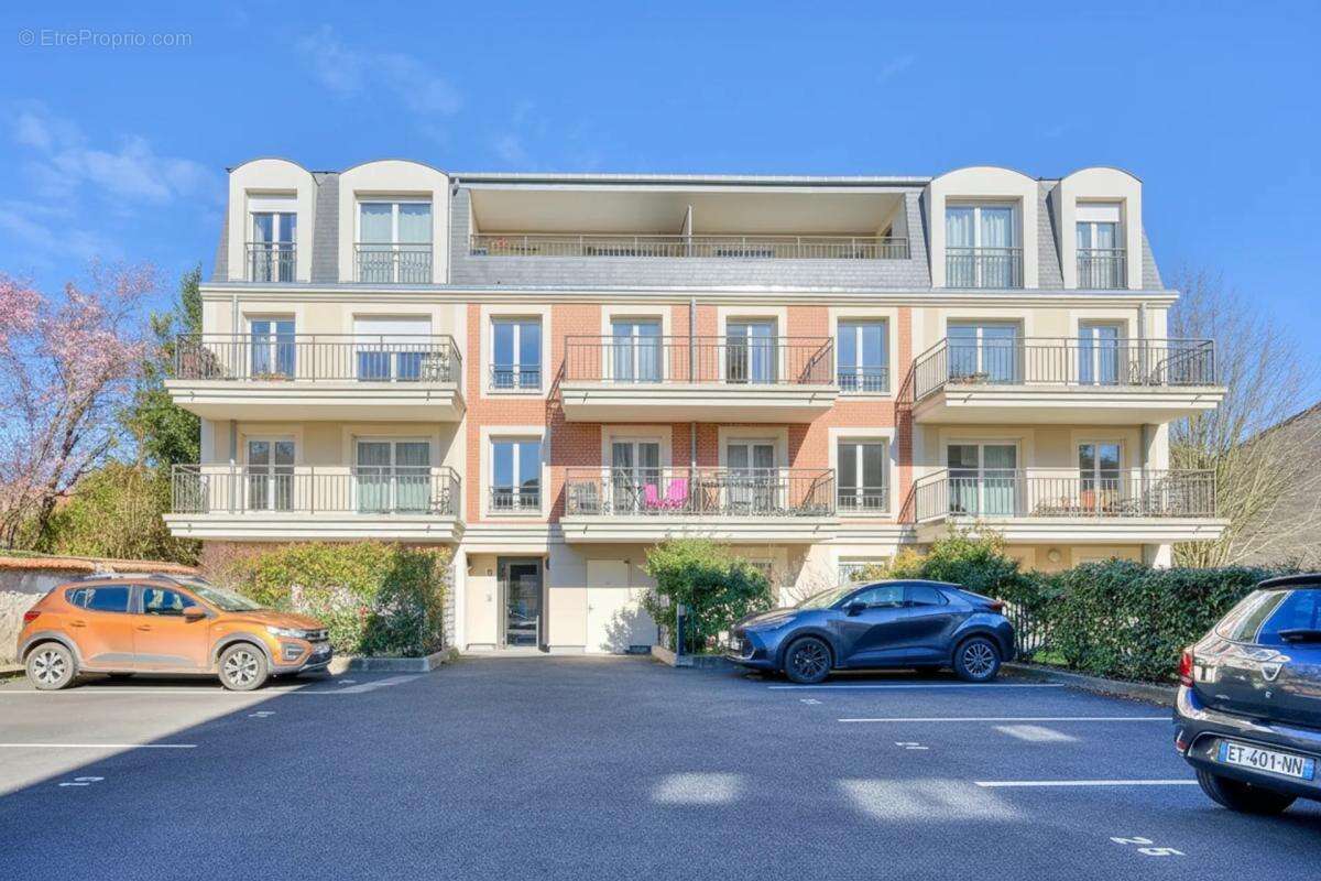 Appartement à LONGJUMEAU