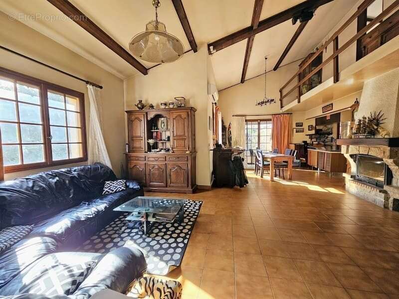 Maison à LE CRES