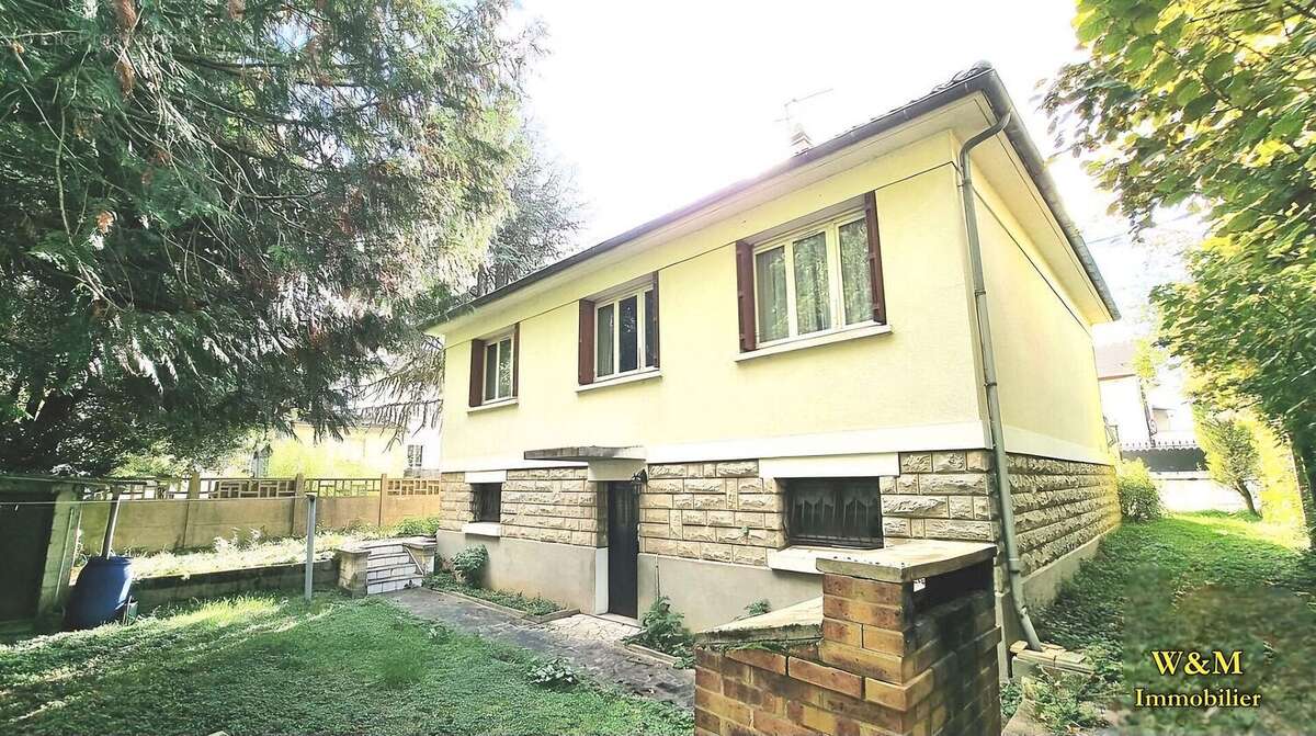 Maison à VILLENEUVE-LE-ROI