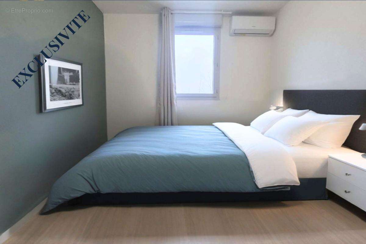 Appartement à SAINTE-FOY-DE-PEYROLIERES