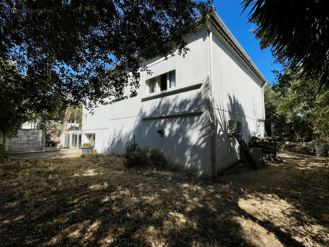 Maison dans un écrin de verdure à deux pas de l’océan - Domino - photo 8
