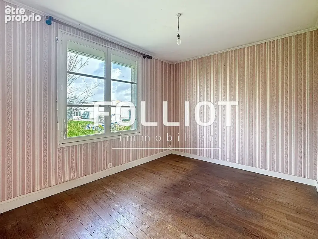 A VENDRE Maison à vendre à Heugueville sur Sienne - 5 pièces, 4 chambres, travaux à prévoir - photo 10