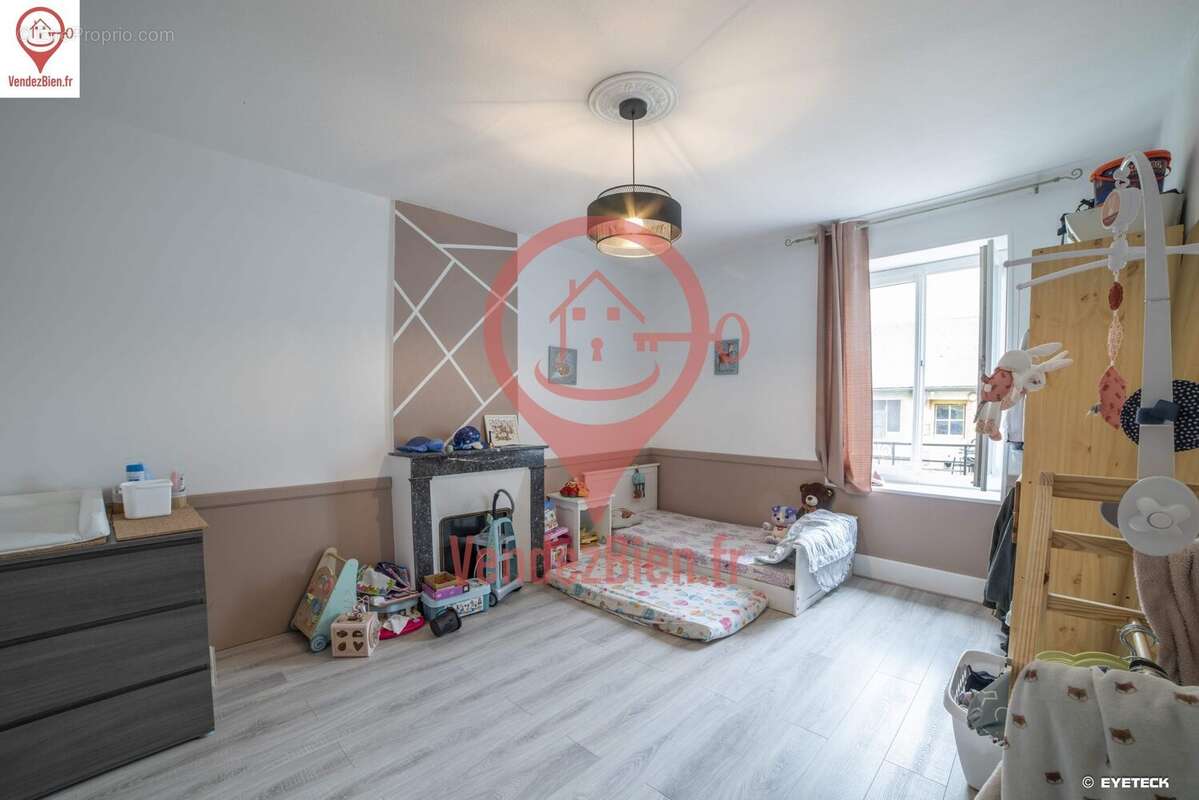 Maison à SAINT-GEORGES-SUR-ARNON