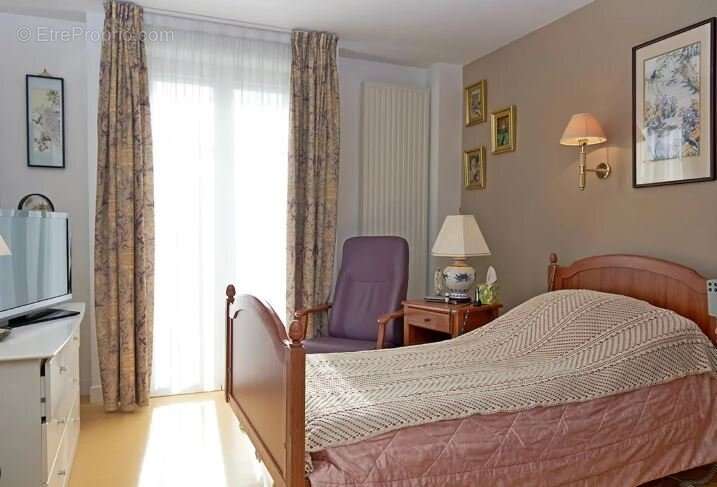 Appartement à THIAIS