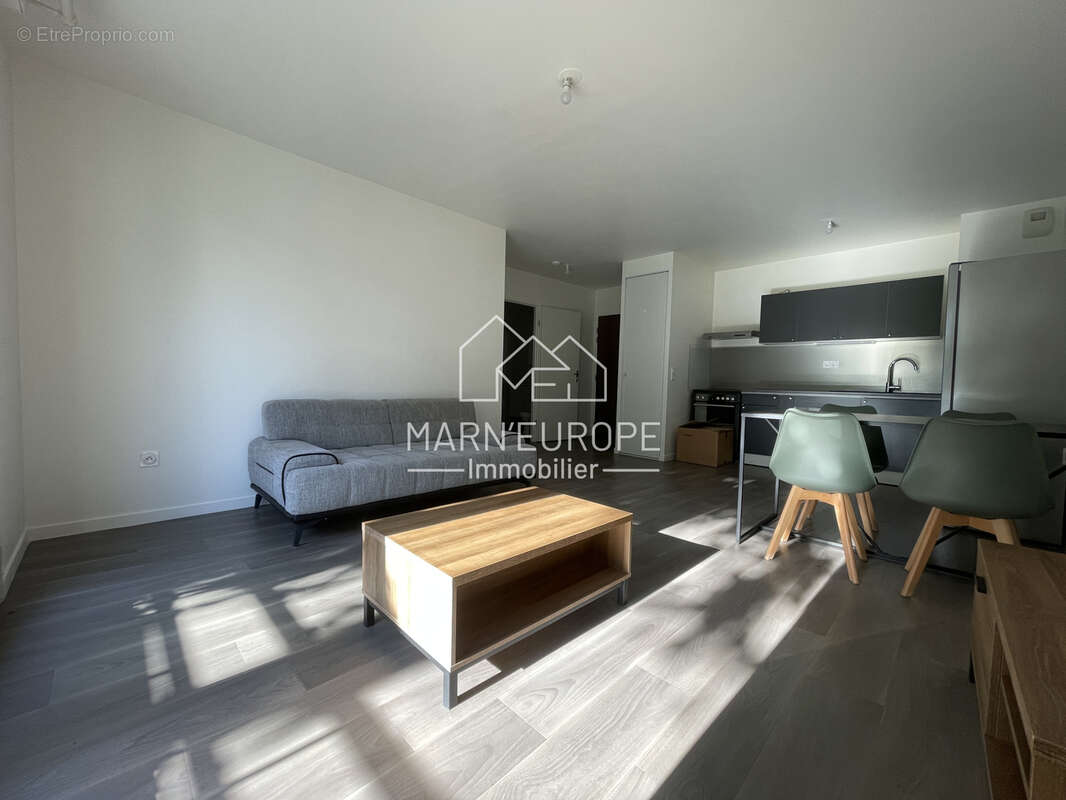 Appartement à CHARNY