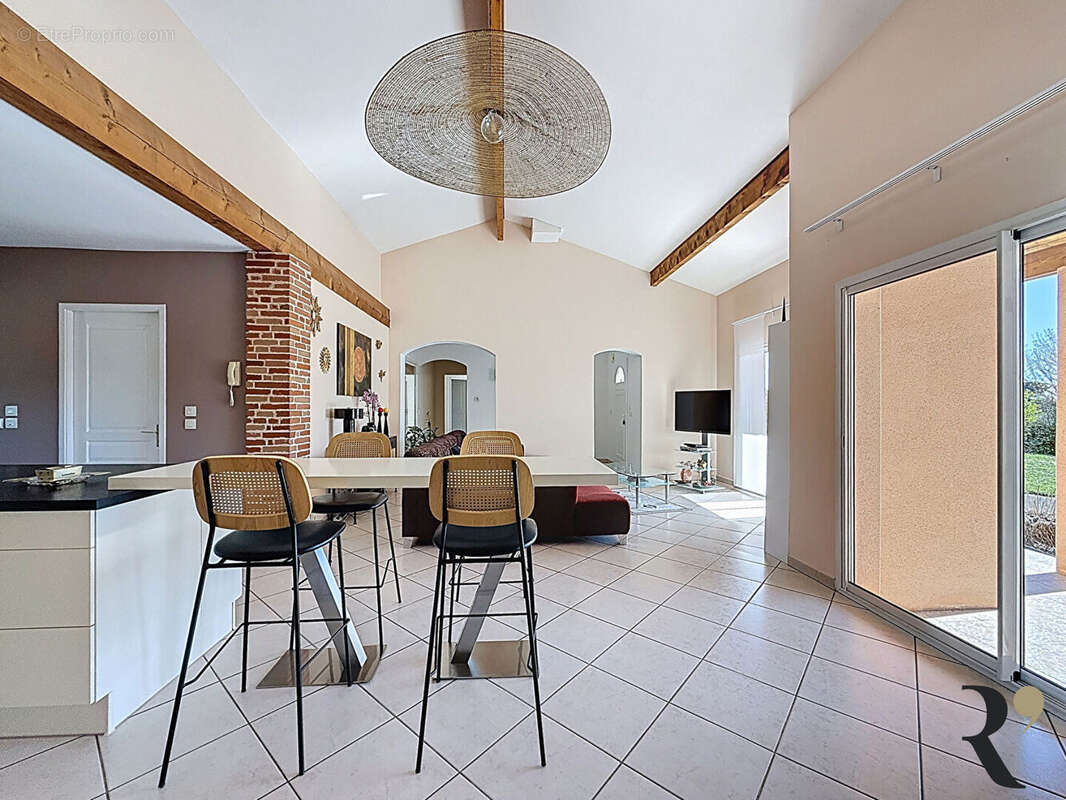 Maison à QUINT-FONSEGRIVES