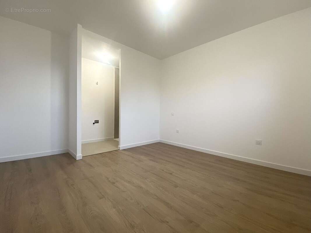 Maison à SACQUENVILLE