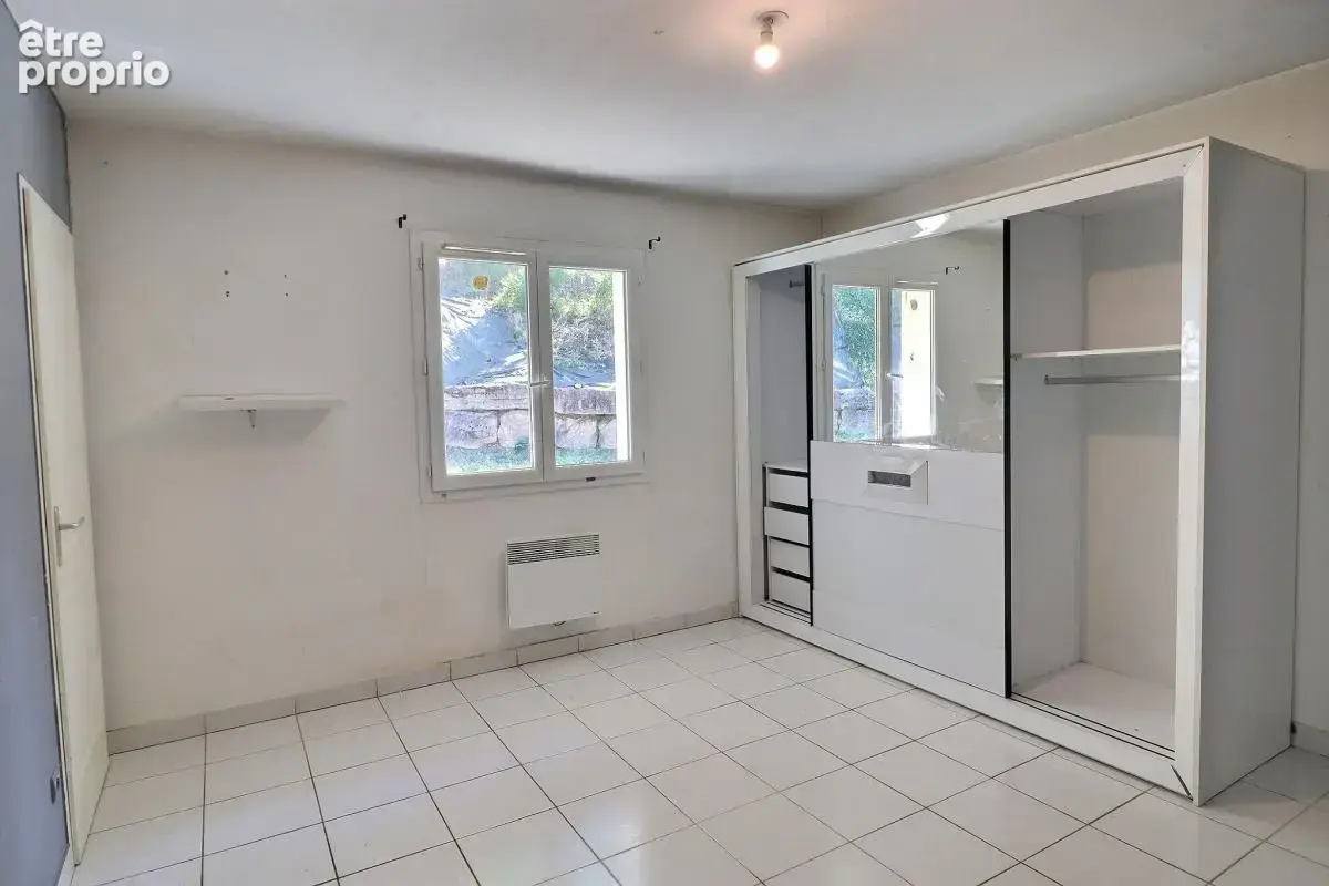 Villa plain-pied 131m2 (T5) - Terrain de 1000m2 - photo 11