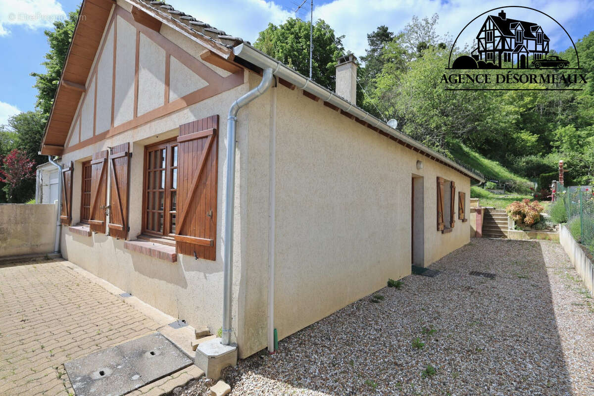 Maison à EZY-SUR-EURE