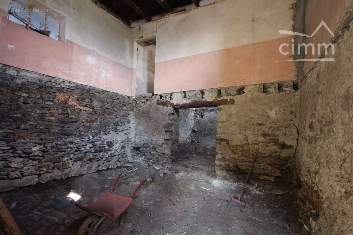 Maison à LA ROCHETTE