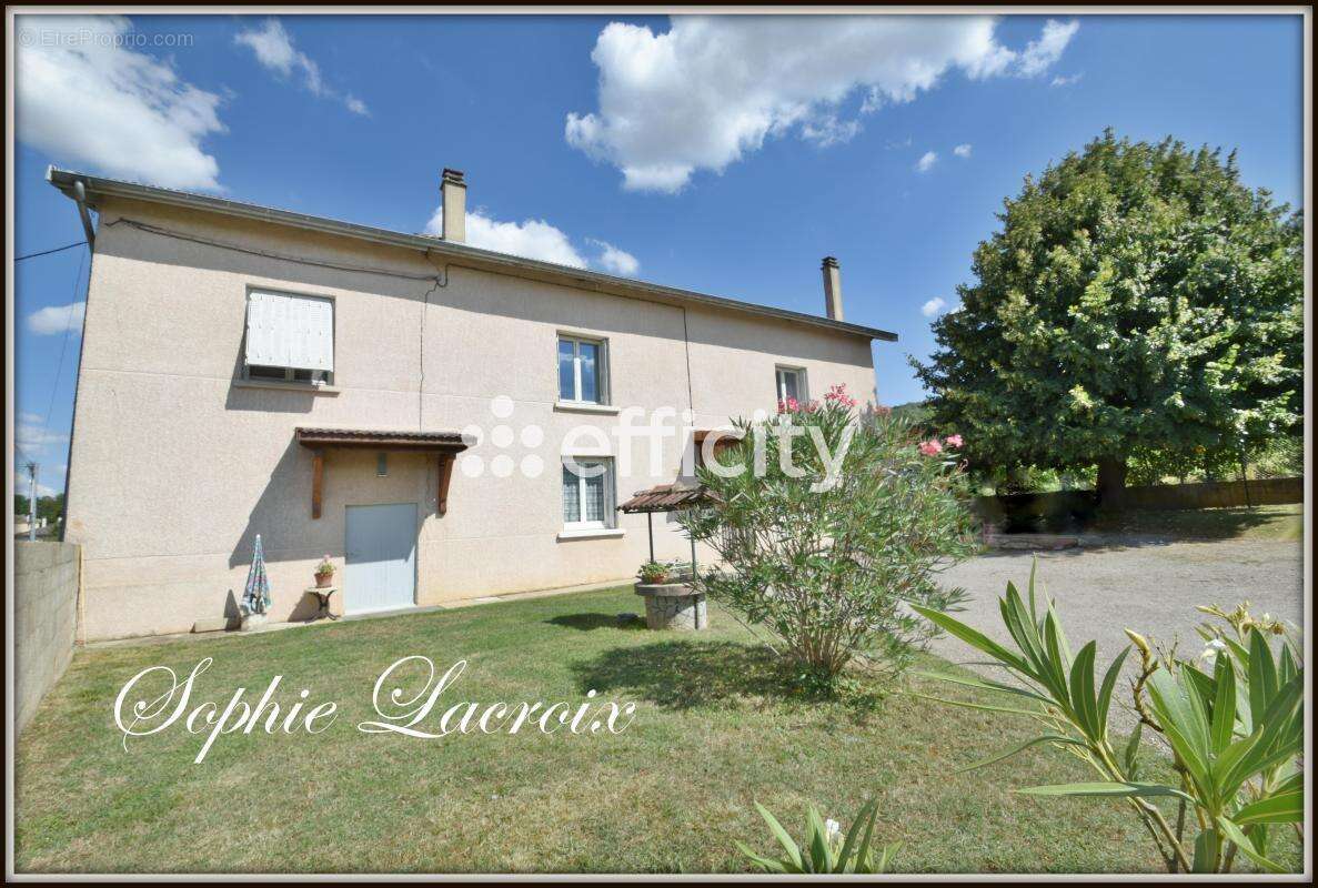 Maison à ANNEYRON