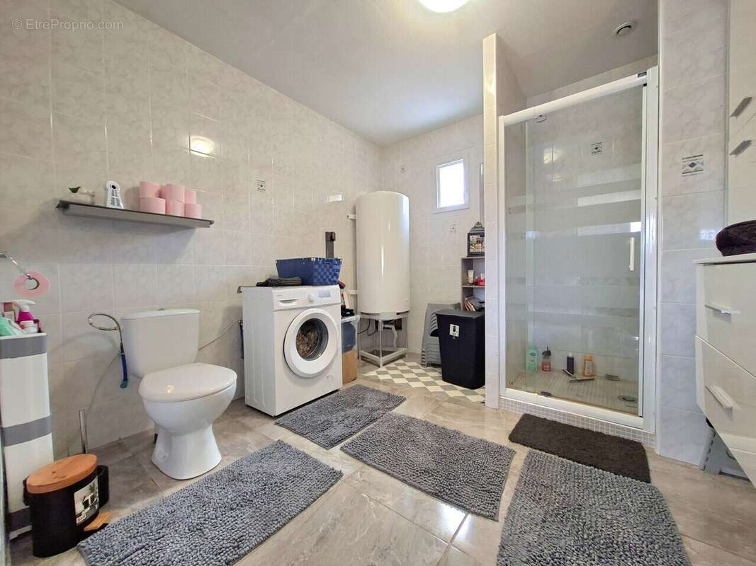 Maison à SAINT-AUBIN-LE-CAUF