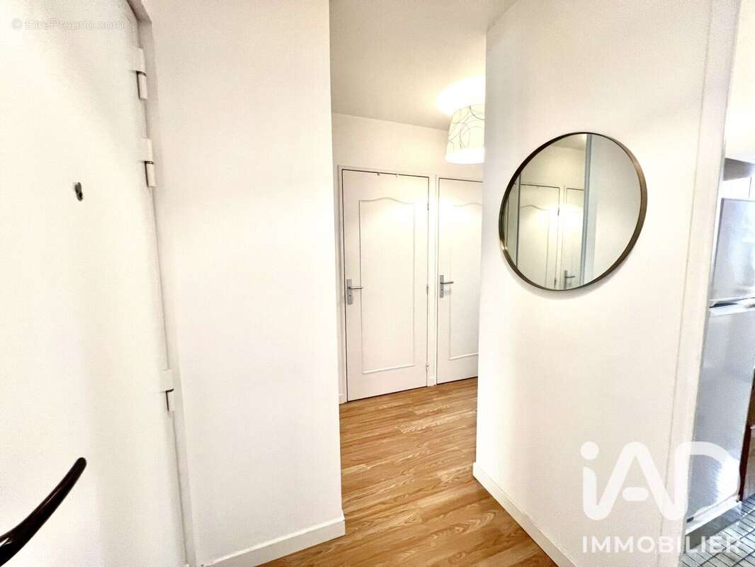Photo 8 - Appartement à ISSY-LES-MOULINEAUX
