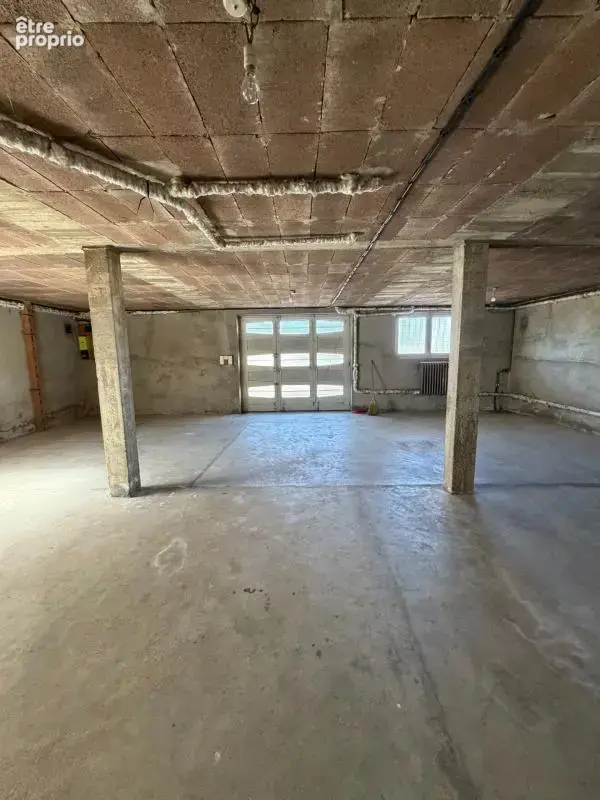 Magnac sur Touvre. Maison 125 m² sur sous-sol avec terrain de 2204 m² - photo 12