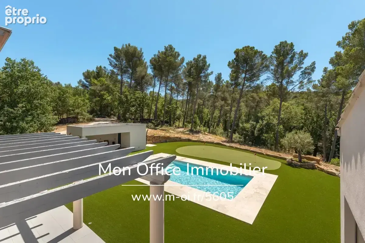 Référence : 7063-MAC - Villa 5 pièces avec piscine, garage et dépendance - photo 3