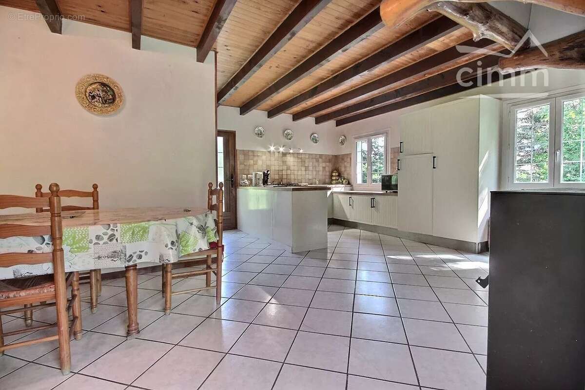 La combe de lancey - maison individuelle type t3+c - photo 6