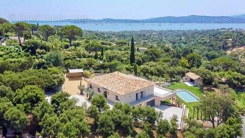 Maison à GRIMAUD
