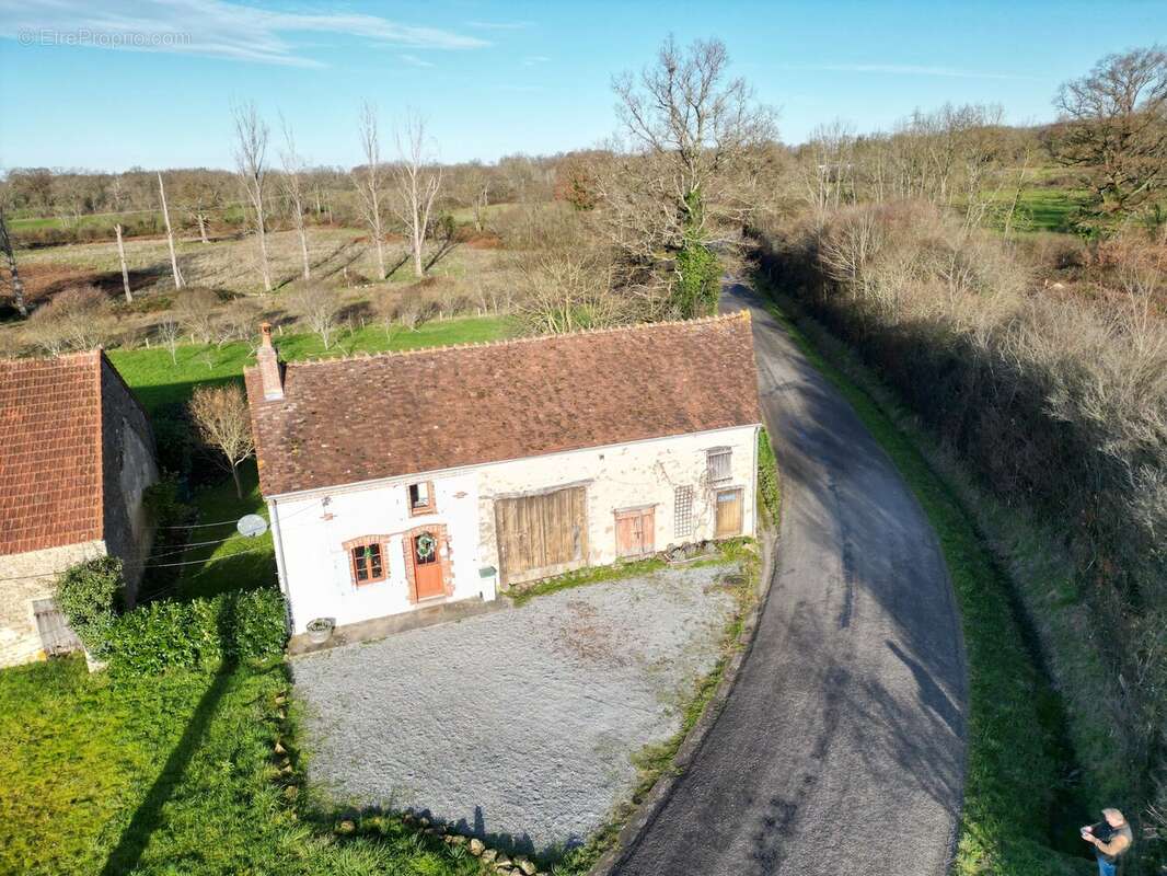 Maison à SAINT-LEGER-MAGNAZEIX
